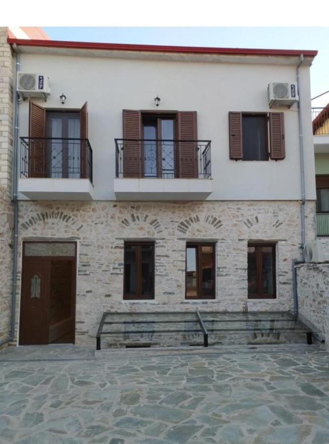 Casa En El Lago -Luxury Apartments In The Historical Center Of Ioannina Luaran gambar